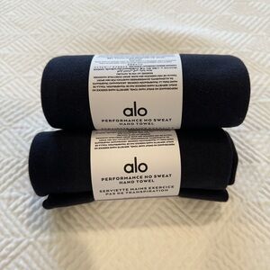 NWT Alo Yoga Performance No Sweat Hand Towel Black Set